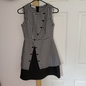 Dress size M or size 4 US , good price $25